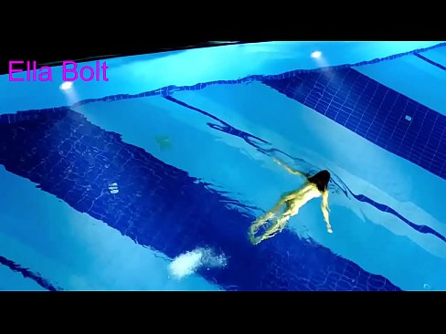 ❤️ నేను చూడటం ఆపలేను, ELLA BOLT రిసార్ట్ పూల్‌లో నగ్నంగా ఈత కొడుతూ దొరికిన యువ అందగత్తె ️❌ సూపర్ పోర్న్ మా వద్ద te.light2cloud.top ️❤